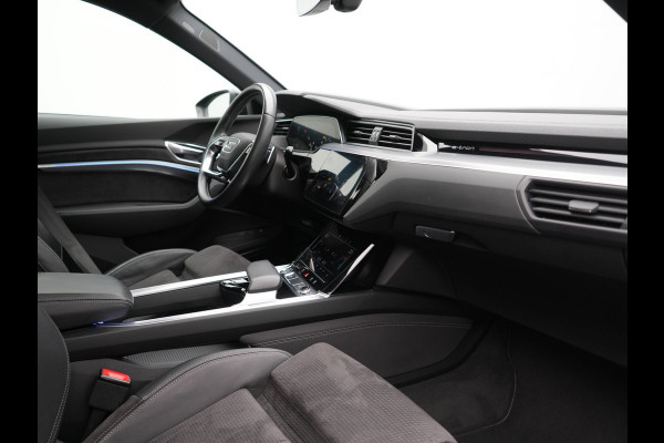 Audi e-tron 50 Quattro S Line 71 kWh 313pk Dealer O.H. | Panodak | Luchtvering | Head Up | Adaptive Cruise | Bang & Olufsen | Camera | Matrix LED | Alcantara Sportstoelen Memory & Verwarmd | Sfeerverlichting | Apple Carplay | Keyless | Blis |