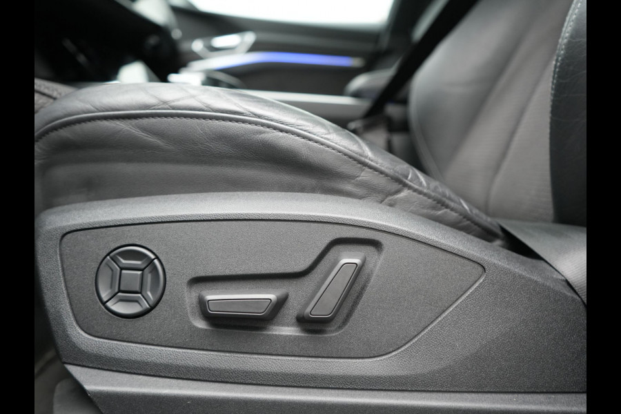 Audi e-tron 50 Quattro S Line 71 kWh 313pk Dealer O.H. | Panodak | Luchtvering | Head Up | Adaptive Cruise | Bang & Olufsen | Camera | Matrix LED | Alcantara Sportstoelen Memory & Verwarmd | Sfeerverlichting | Apple Carplay | Keyless | Blis |