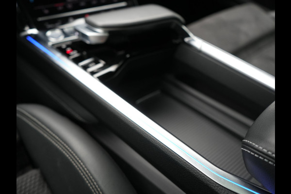 Audi e-tron 50 Quattro S Line 71 kWh 313pk Dealer O.H. | Panodak | Luchtvering | Head Up | Adaptive Cruise | Bang & Olufsen | Camera | Matrix LED | Alcantara Sportstoelen Memory & Verwarmd | Sfeerverlichting | Apple Carplay | Keyless | Blis |