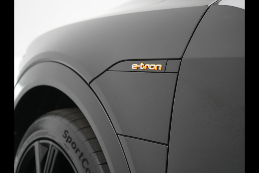 Audi e-tron 50 Quattro S Line 71 kWh 313pk Dealer O.H. | Panodak | Luchtvering | Head Up | Adaptive Cruise | Bang & Olufsen | Camera | Matrix LED | Alcantara Sportstoelen Memory & Verwarmd | Sfeerverlichting | Apple Carplay | Keyless | Blis |
