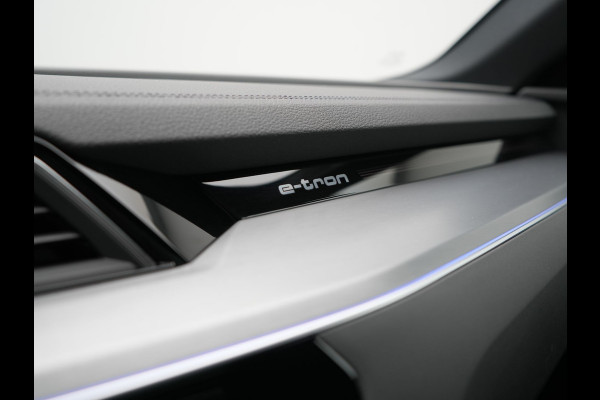 Audi e-tron 50 Quattro S Line 71 kWh 313pk Dealer O.H. | Panodak | Luchtvering | Head Up | Adaptive Cruise | Bang & Olufsen | Camera | Matrix LED | Alcantara Sportstoelen Memory & Verwarmd | Sfeerverlichting | Apple Carplay | Keyless | Blis |