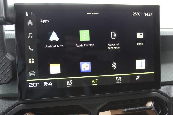Dacia Duster 1.2-130pk TCe Mild-Hybrid Extreme. Stoere SUV ! Slechts 16.000km ! Autm. airco, LED verl., 360gr. camera, parkeersensoren v+a, stoelverw., cruise control, dodehoek ass., telefoonvoorb., navigatie by Apple carplay / Android auto etc.