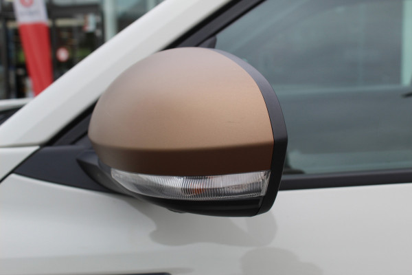 Dacia Duster 1.2-130pk TCe Mild-Hybrid Extreme. Stoere SUV ! Slechts 16.000km ! Autm. airco, LED verl., 360gr. camera, parkeersensoren v+a, stoelverw., cruise control, dodehoek ass., telefoonvoorb., navigatie by Apple carplay / Android auto etc.