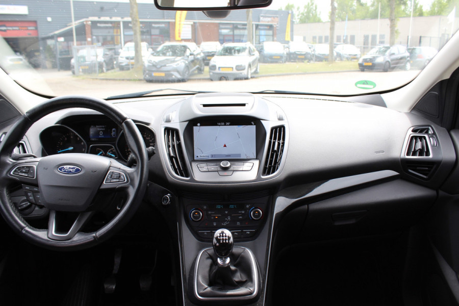 Ford Kuga 1.5 EcoBoost ST Line multimedia navi trekhaak keyless clima vol opties