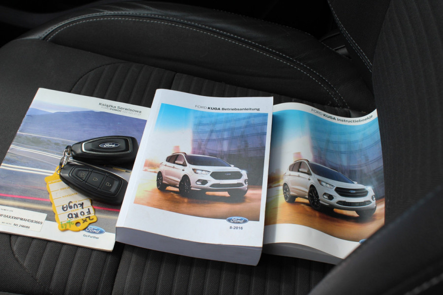 Ford Kuga 1.5 EcoBoost ST Line multimedia navi trekhaak keyless clima vol opties