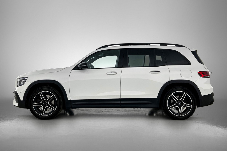 Mercedes-Benz Glb 250 4MATIC Premium Plus VOL! (Panorama, Burmester, Trekhaak, SfeerV, 360 camera, Lane Assist, AutoPilot, Etc)
