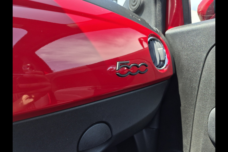 Fiat 500C RED Dolcevita 1.0 Hybrid Cabrio