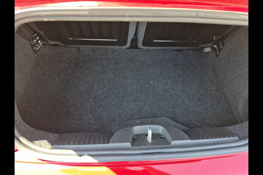 Fiat 500C RED Dolcevita 1.0 Hybrid Cabrio