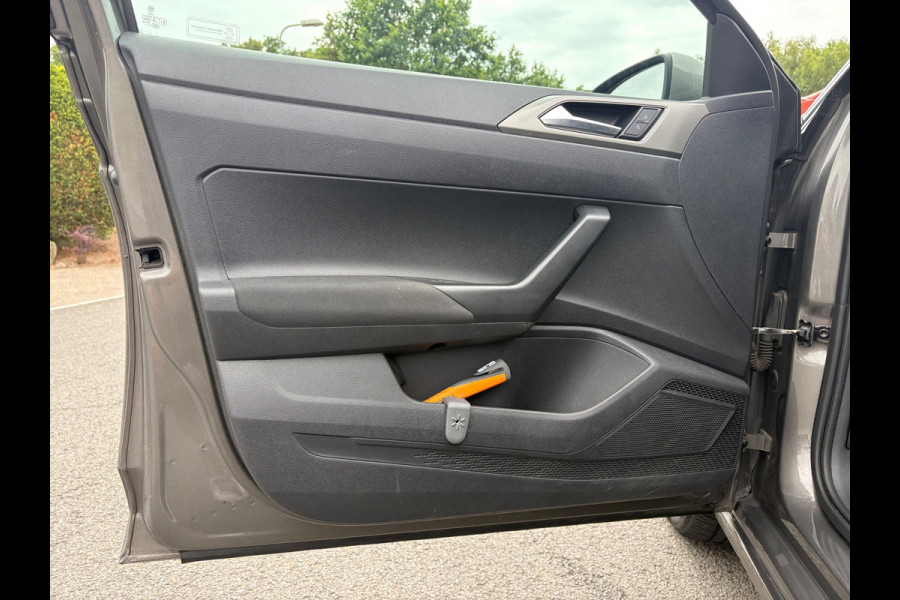 Volkswagen Polo 1.0TSI Comfortline Business AUTOMAAT/CARPLAY