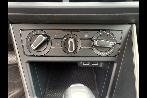 Volkswagen Polo 1.0TSI Comfortline Business AUTOMAAT/CARPLAY