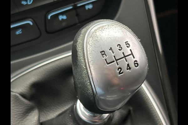 Ford Kuga 1.5 EcoBoost ST Line | Sony | Navigatie | Stoelverwarming | Carplay | PDC | Lane-Assist | Camera |