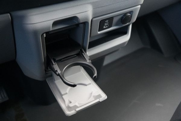 Ford Transit Custom 320 2.0 TDCI L1H1 Trend 170pk - 2x Schuif - Camera - Stoelverwarming - Carplay - LED - Carplay - INCLUSIEF BPM
