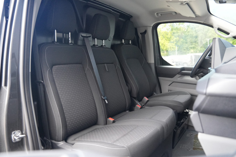 Ford Transit Custom 320 2.0 TDCI L1H1 Trend 170pk - 2x Schuif - Camera - Stoelverwarming - Carplay - LED - Carplay - INCLUSIEF BPM
