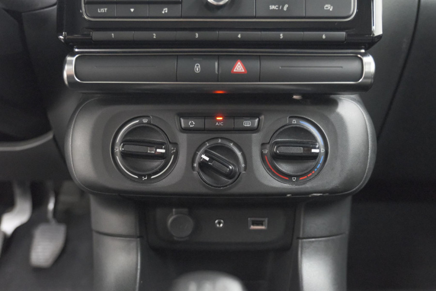Citroën C3 PureTech 82 S&S Feel | Airco | Trekhaak | Bluetooth | Cruise Control