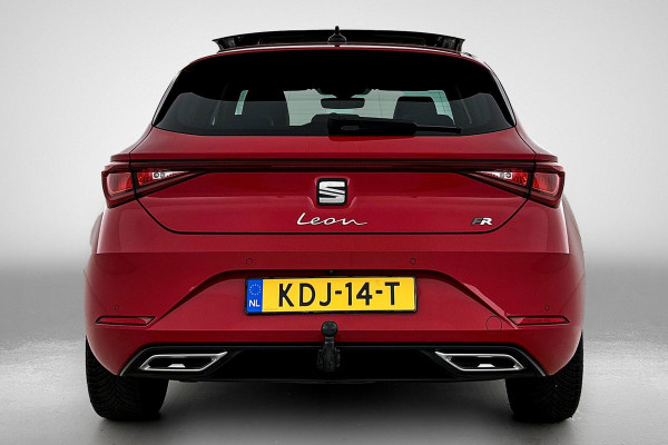 Seat Leon 1.5 TSI FR (Goed OndH, Panorama, Camera, Trekhaak, SfeerV, Elektrische stoelen, Etc)
