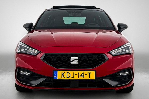 Seat Leon 1.5 TSI FR (Goed OndH, Panorama, Camera, Trekhaak, SfeerV, Elektrische stoelen, Etc)