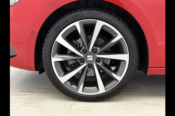 Seat Leon 1.5 TSI FR (Goed OndH, Panorama, Camera, Trekhaak, SfeerV, Elektrische stoelen, Etc)
