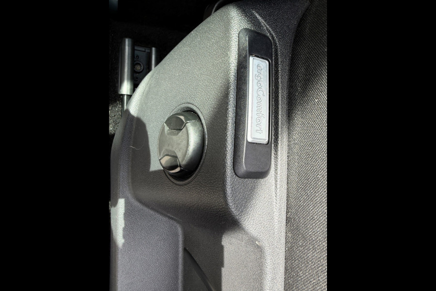 Volkswagen Caddy Cargo 2.0 TDI Exclusive Apple carplay Navi Led-Xenon Virtual-Display Trekhaak