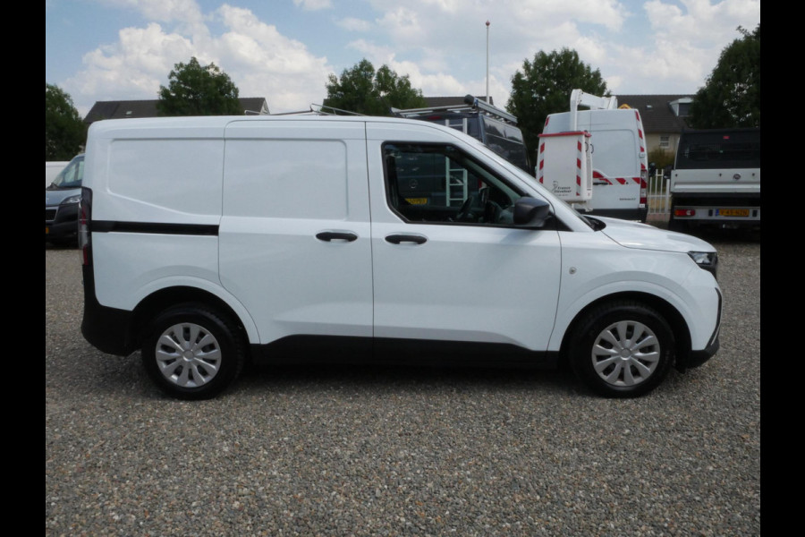 Ford Transit Courier 1.5 EcoBlue 100PK Airco Cruise control