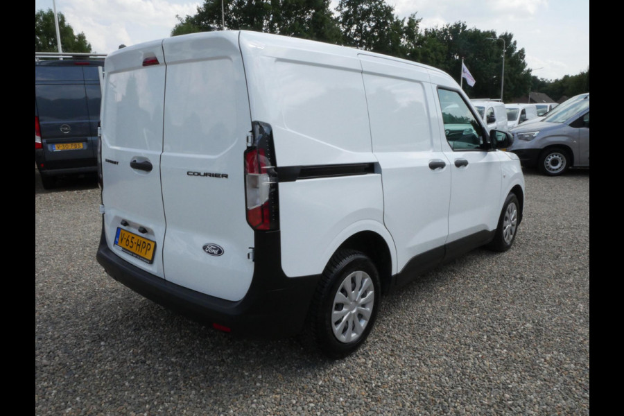 Ford Transit Courier 1.5 EcoBlue 100PK Airco Cruise control
