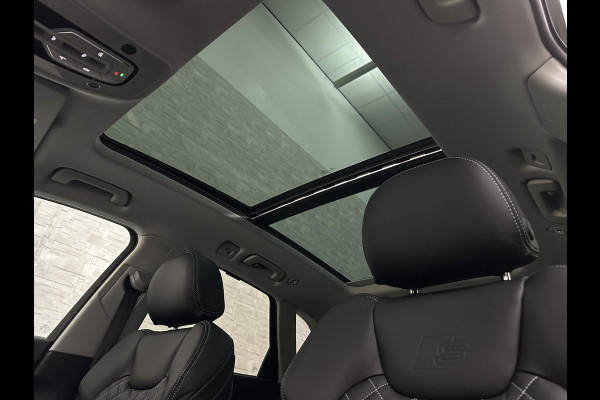 Audi Q5 50 TFSI e #RS-Leder | Panorama | ACC | Carbon | Virtual-Cockpit | 3-Zone Clima | Carplay | Zonwering | Getint Glas | Black-Optic | Lane-Assist | Stoelverwarming | District Green | Rijklaar incl. Bovag garantie |