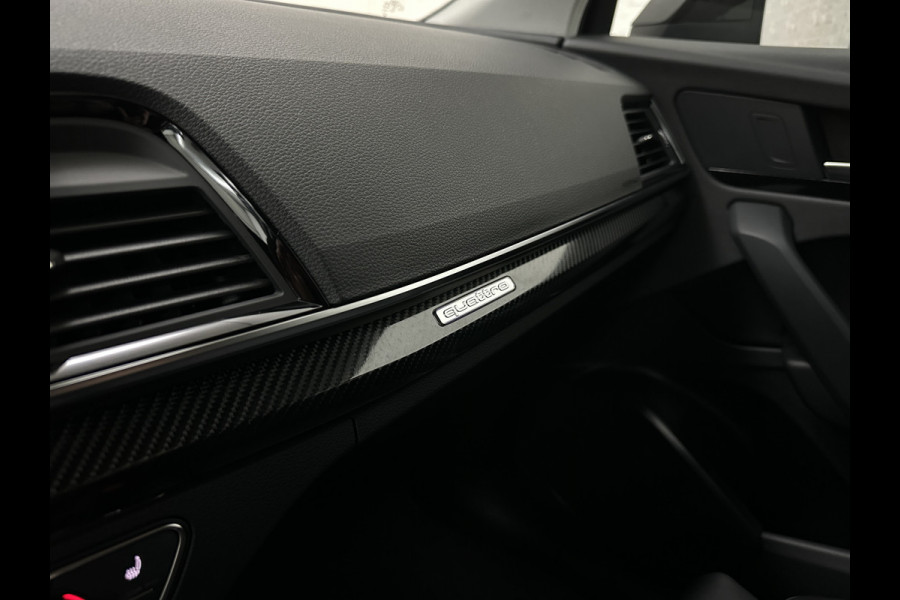 Audi Q5 50 TFSI e #RS-Leder | Panorama | ACC | Carbon | Virtual-Cockpit | 3-Zone Clima | Carplay | Zonwering | Getint Glas | Black-Optic | Lane-Assist | Stoelverwarming | District Green | Rijklaar incl. Bovag garantie |