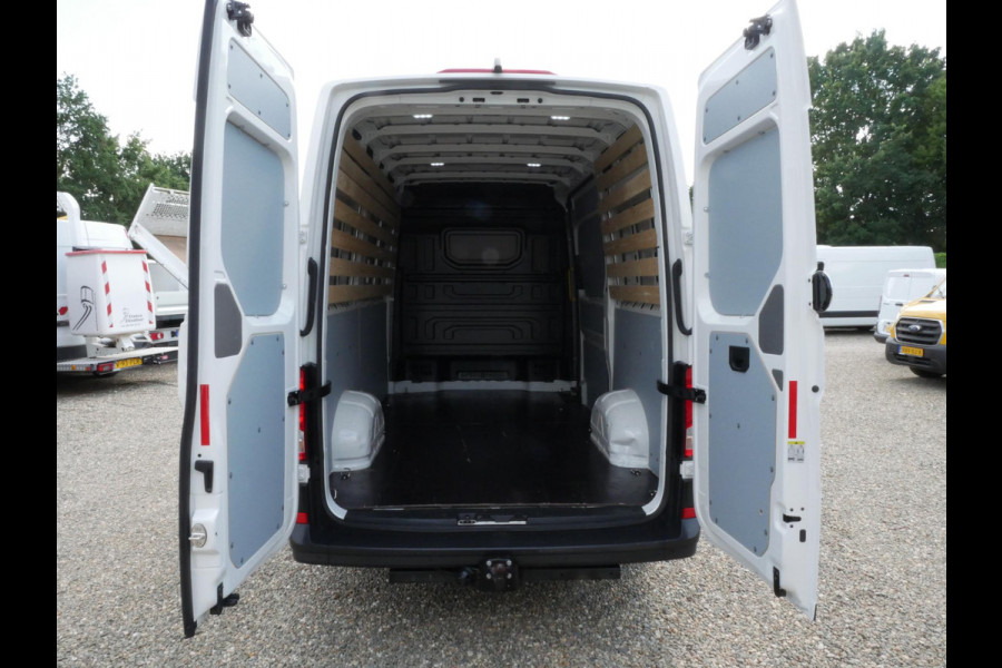 Volkswagen Crafter 2.0 TDI 140PK L3H3 Airco Keyless starten