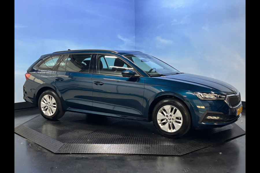 Škoda Octavia Combi 1.0 e-TSI Business Edition Plus Automaat | Navi | Clima | Trekhaak