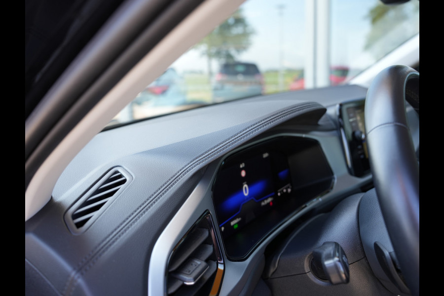 Volkswagen T-Roc 1.5 TSI Life Business