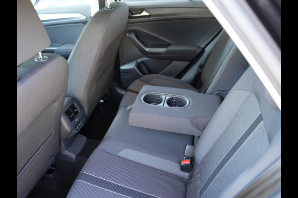 Volkswagen T-Roc 1.5 TSI Life Business