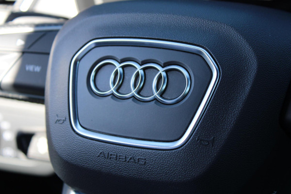 Audi Q5 Sportback 55 TFSI e S edition 367 PK | S Line | Trekhaak | Luchtvering |  21 inch Audi Sport | Stoelverwarming | Bang&Olufsen | Adaptive cruise control | Dodehoeksensoren | Lendesteunverstelling