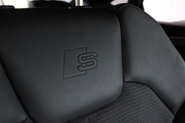 Audi Q5 Sportback 55 TFSI e S edition 367 PK | S Line | Trekhaak | Luchtvering |  21 inch Audi Sport | Stoelverwarming | Bang&Olufsen | Adaptive cruise control | Dodehoeksensoren | Lendesteunverstelling