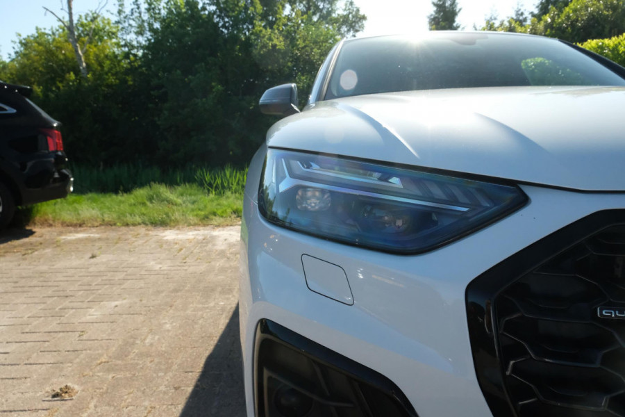 Audi Q5 Sportback 55 TFSI e S edition 367 PK | S Line | Trekhaak | Luchtvering |  21 inch Audi Sport | Stoelverwarming | Bang&Olufsen | Adaptive cruise control | Dodehoeksensoren | Lendesteunverstelling