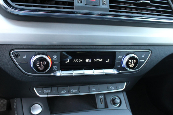 Audi Q5 Sportback 55 TFSI e S edition 367 PK | S Line | Trekhaak | Luchtvering |  21 inch Audi Sport | Stoelverwarming | Bang&Olufsen | Adaptive cruise control | Dodehoeksensoren | Lendesteunverstelling