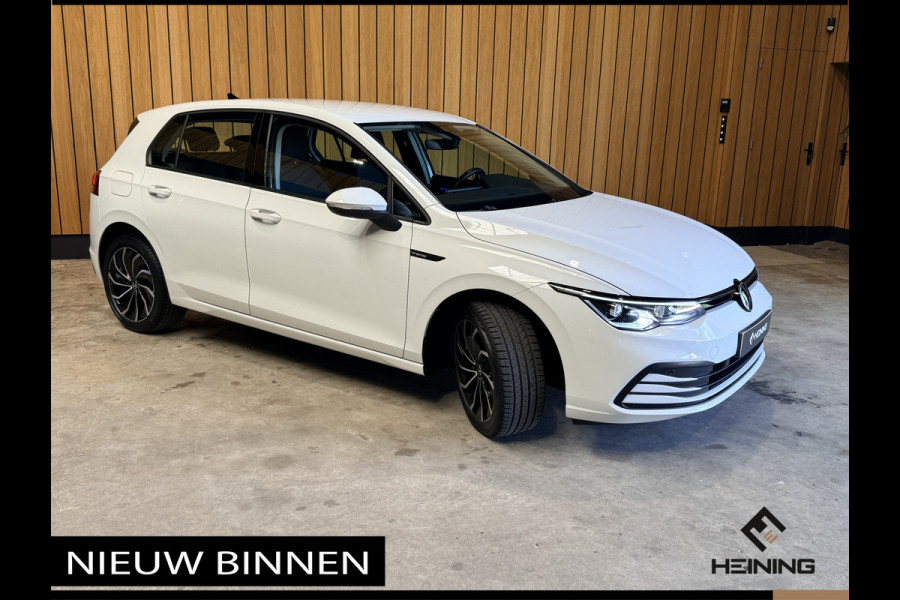 Volkswagen Golf 1.5 TSI Life Navi. Apple-carplay. PDC. Adaptive-cruise, 82500 KM met NAP