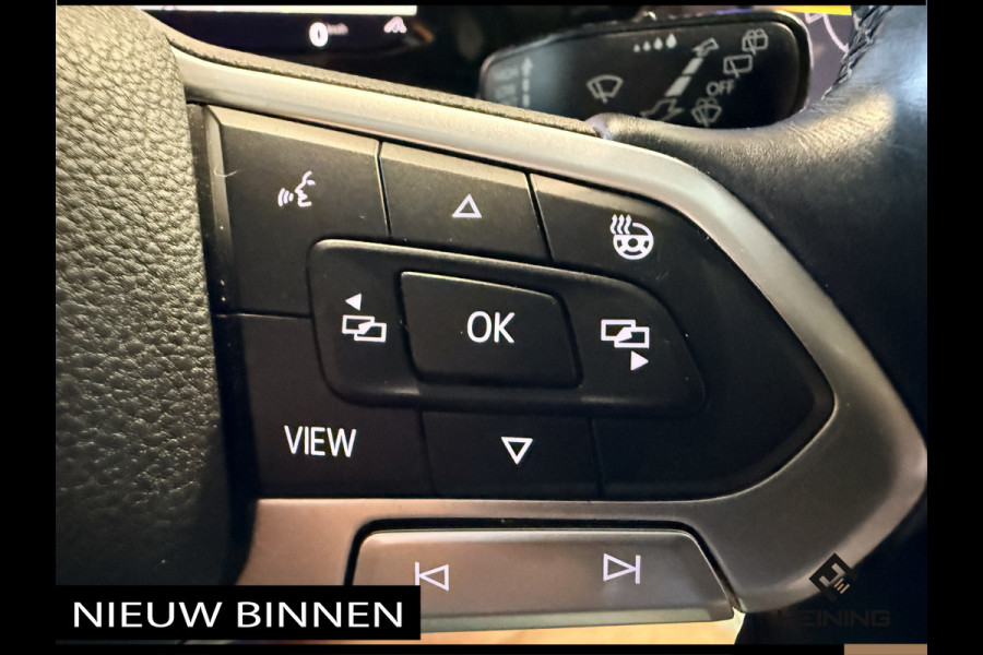 Volkswagen Golf 1.5 TSI Life Navi. Apple-carplay. PDC. Adaptive-cruise, 82500 KM met NAP