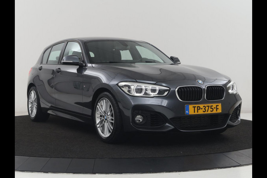 BMW 1-serie 118i High Executive M-SPORT | Leder | Full LED | Climate control | Stoelverwarming | Park assist | Cruise control | DAB | Bluetooth | Sfeerverlichting |