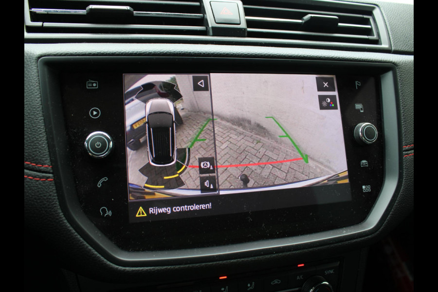 Seat Arona 1.0 TSI FR Business Intense | APPLE CARPLAY / ANDROID AUTO | KEYLESS ENTRY | ADAPTIEVE CRUISE CONTROL |