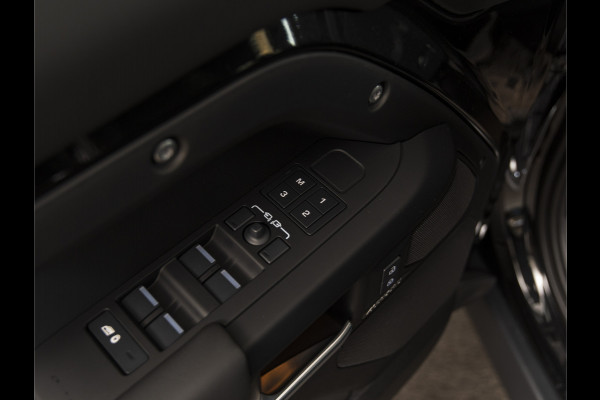 Land Rover Defender 110 2.0 P300e 110 X-Dynamic HSE HERITAGE | PANO | HUD | 22" | MERIDIAN 700W