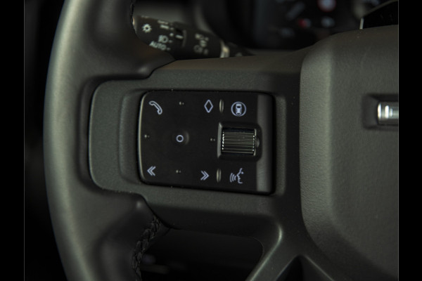 Land Rover Defender 110 2.0 P300e 110 X-Dynamic HSE HERITAGE | PANO | HUD | 22" | MERIDIAN 700W