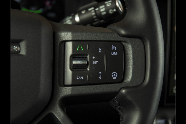 Land Rover Defender 110 2.0 P300e 110 X-Dynamic HSE HERITAGE | PANO | HUD | 22" | MERIDIAN 700W