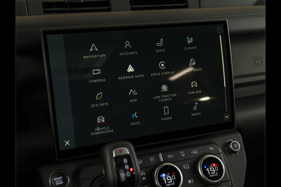 Land Rover Defender 110 2.0 P300e 110 X-Dynamic HSE HERITAGE | PANO | HUD | 22" | MERIDIAN 700W