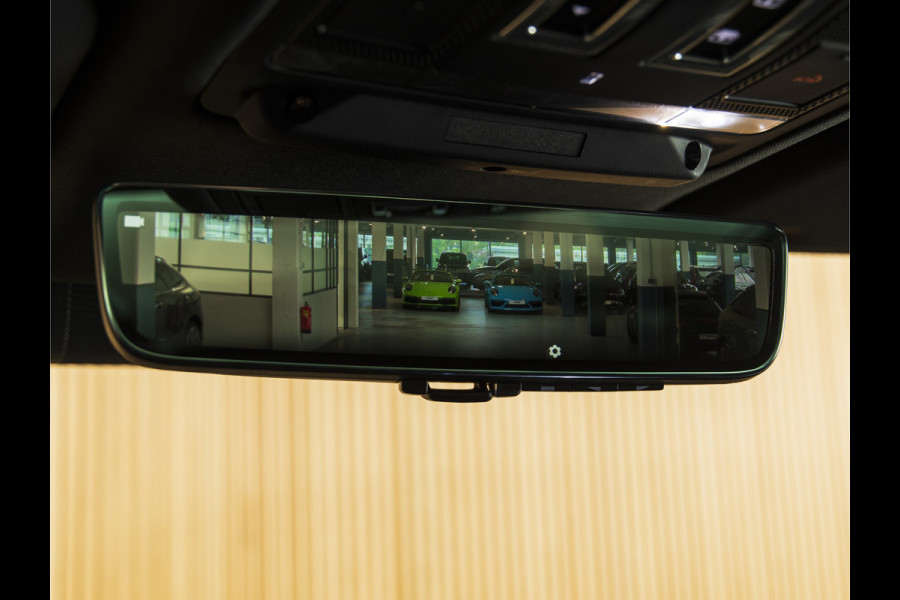 Land Rover Defender 110 2.0 P300e 110 X-Dynamic HSE HERITAGE | PANO | HUD | 22" | MERIDIAN 700W
