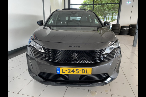 Peugeot 5008 1.2 PureTech GT 7 Persoons Panoramadak / Trekhaak / Alcantara / Carplay /