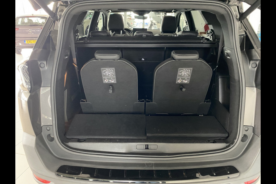 Peugeot 5008 1.2 PureTech GT 7 Persoons Panoramadak / Trekhaak / Alcantara / Carplay /