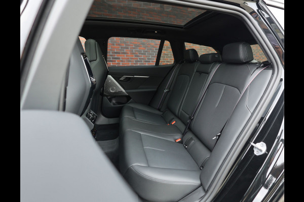 BMW 5 Serie Touring 550e xDrive | M Performance - Pano - B&W