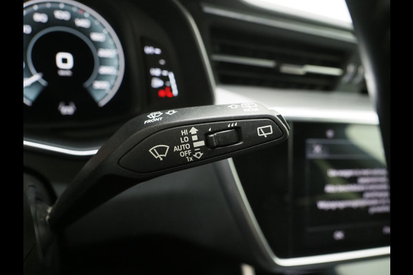 Audi A6 Avant 55 TFSI e quattro Competition Full Black | Leder/Alcantara | Trekhaak | Adaptive Cruise | Keyless | Camera | Memory | Carplay