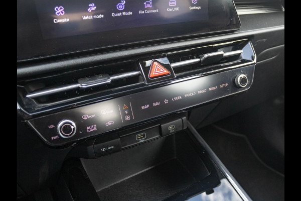 Kia Niro EV Light Edition 64.8 kWh l SOH 98.8% | Navigatie | Achteruitrijcamera | Airco | Cruise control Adaptieve | SOH 98,6