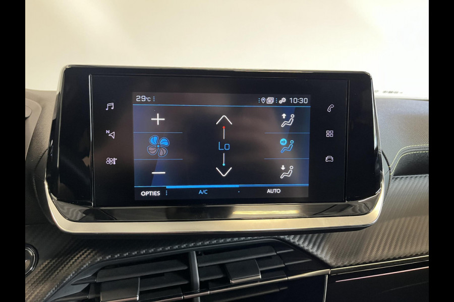Peugeot 2008 1.2 130pk Turbo GT Climate control Cruise control LED Achteruitrij camera Navigatie Apple Carplay/Android Auto Parkeersensor achter