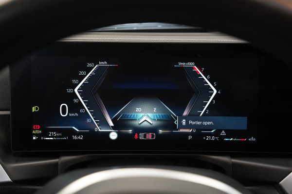 BMW 4 Serie Gran Coupé M440i xDrive High Executive ACC Opendak Wide Screen Head-up H&K Trekhaak Carbon Laser Light Portimao Blue!